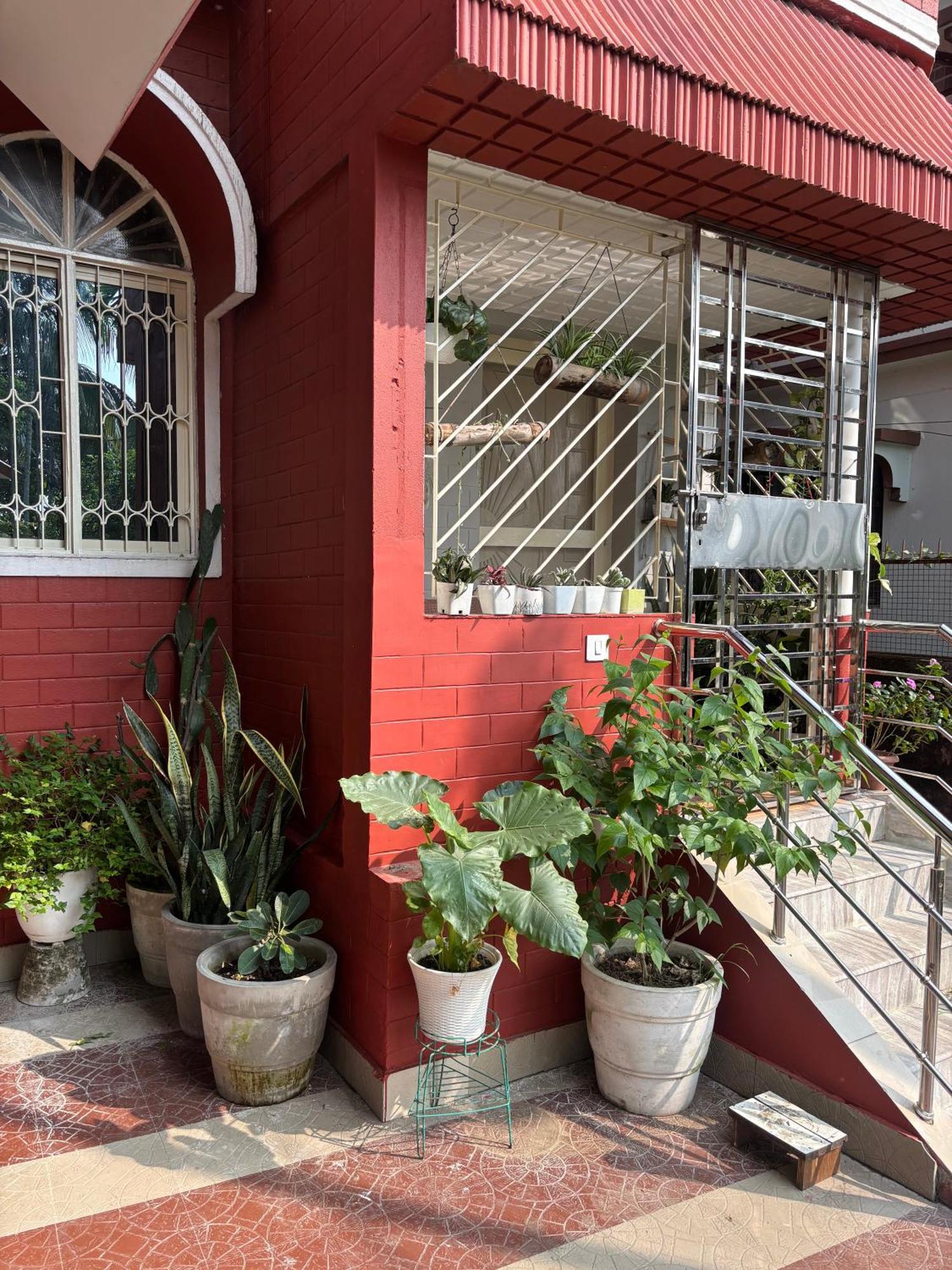 Newa House Homestay Siliguri Esterno foto