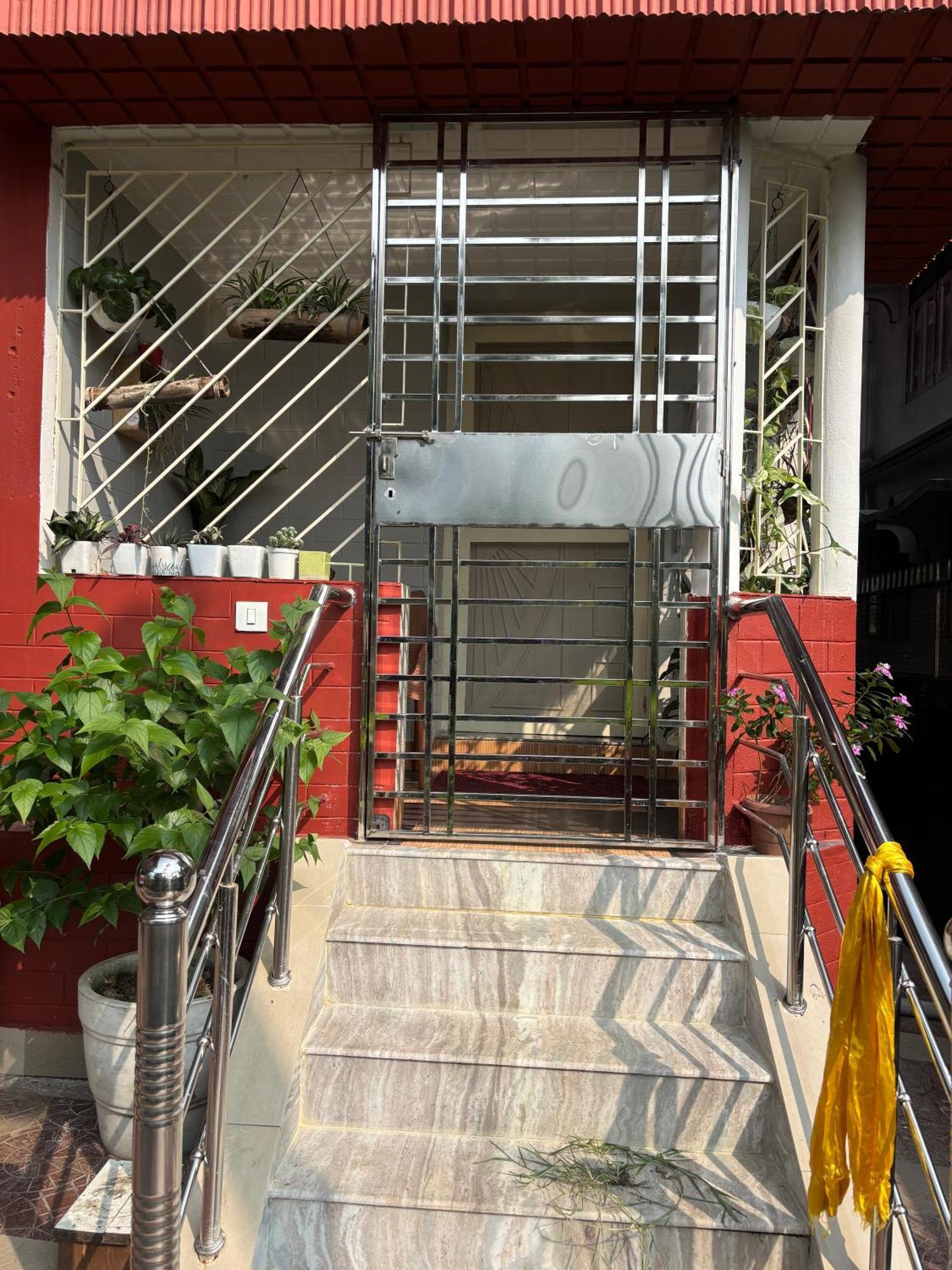 Newa House Homestay Siliguri Esterno foto